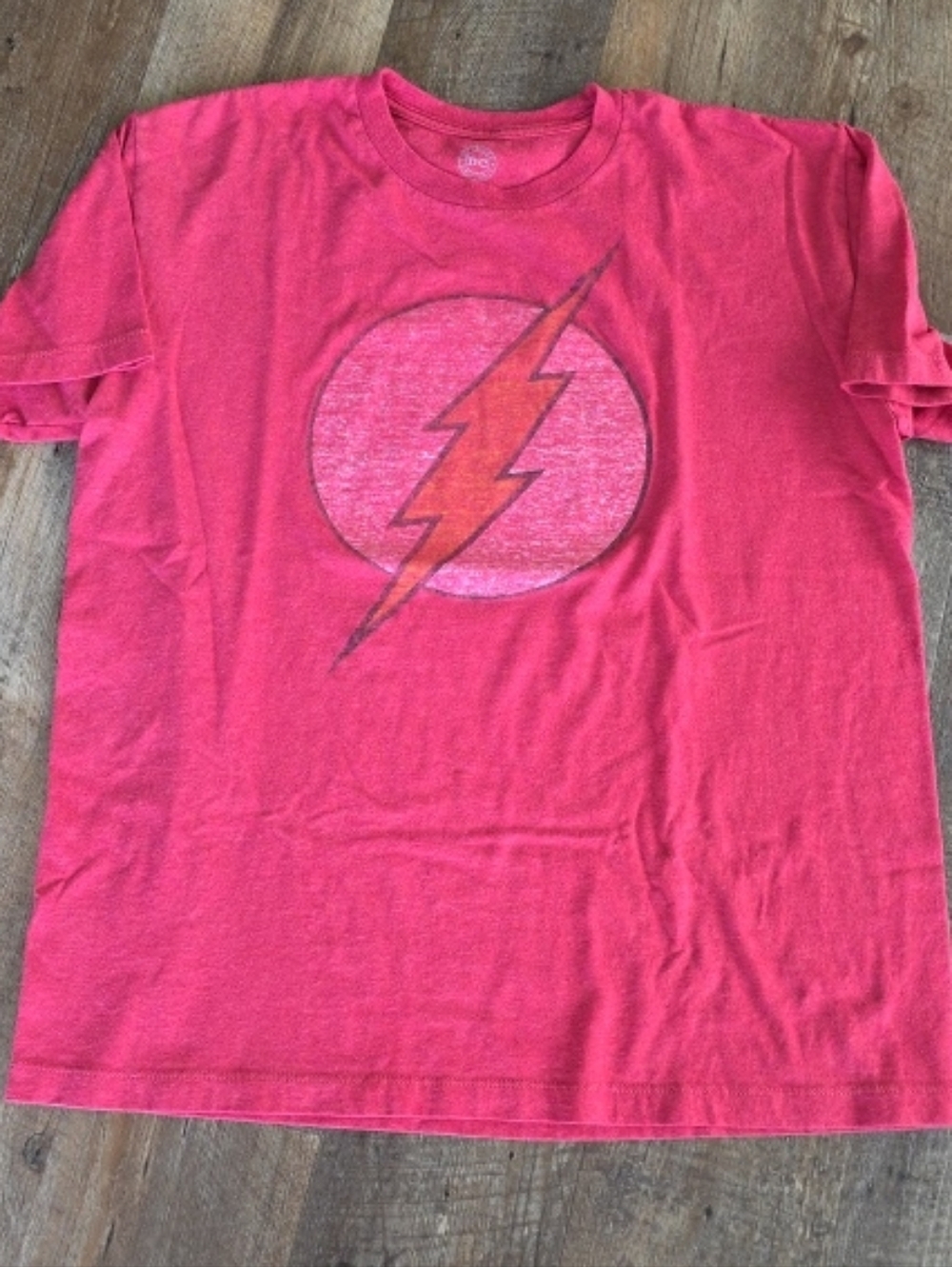 DC Comics The Flash Distressed Red T-Shirt Size Mens Large Graphic Tee